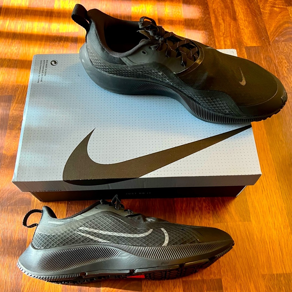 Nike Men's Air Zoom Pegasus 37 Shield Black Running Shoes